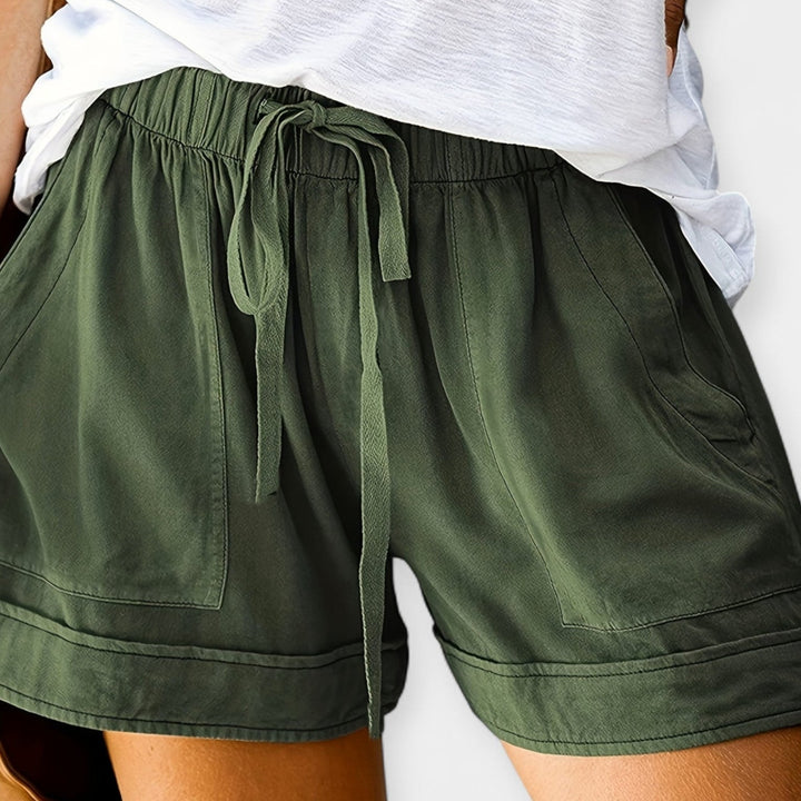 Shorts pour femmes avec ceinture ajustable