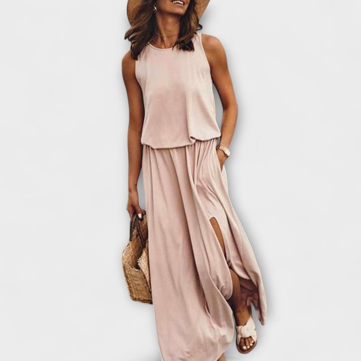 Robe légère, ample, sans bretelles avec décolleté rond