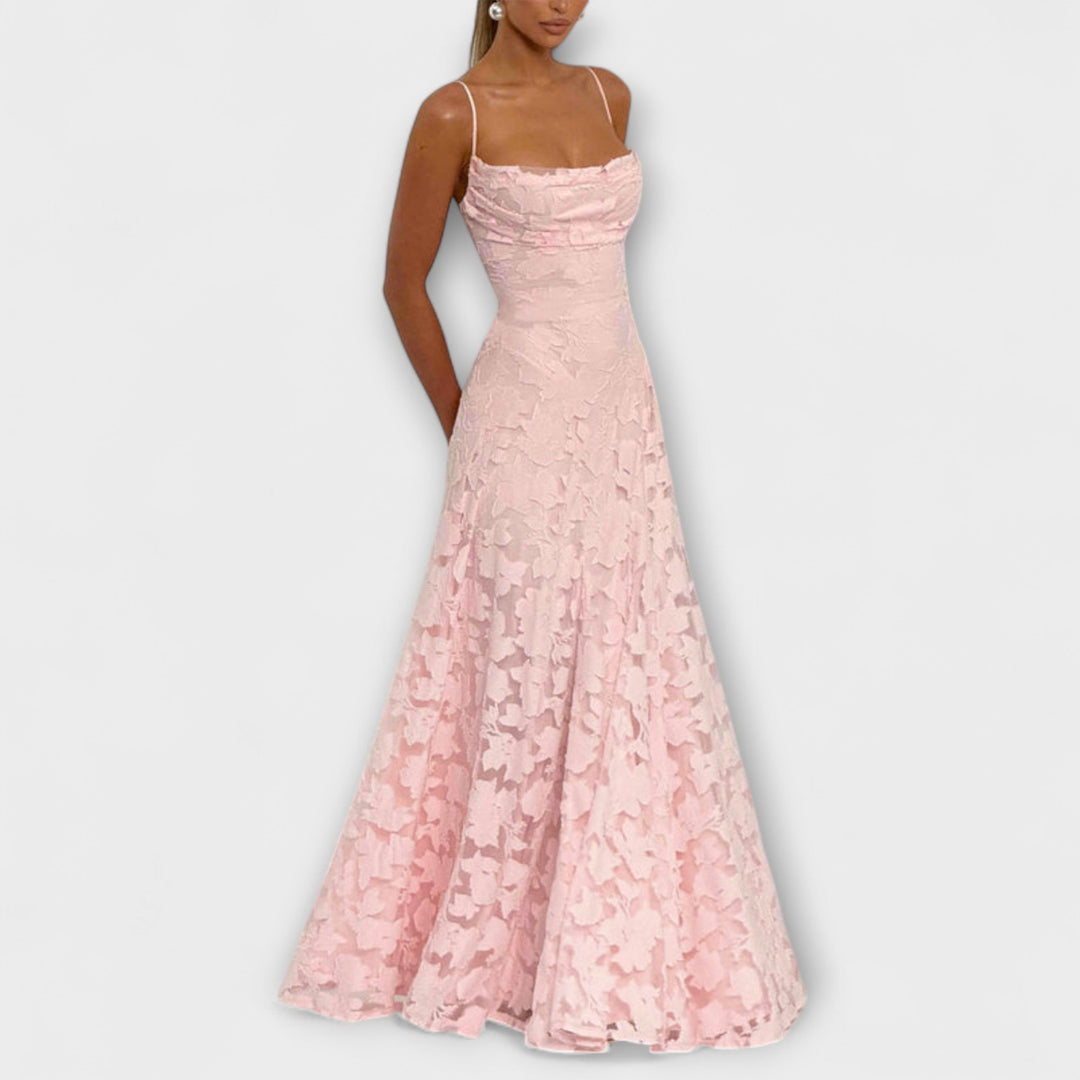 Kairi - Robe Maxi Stylée avec Dentelle Florale et Bretelles Spaghetti
