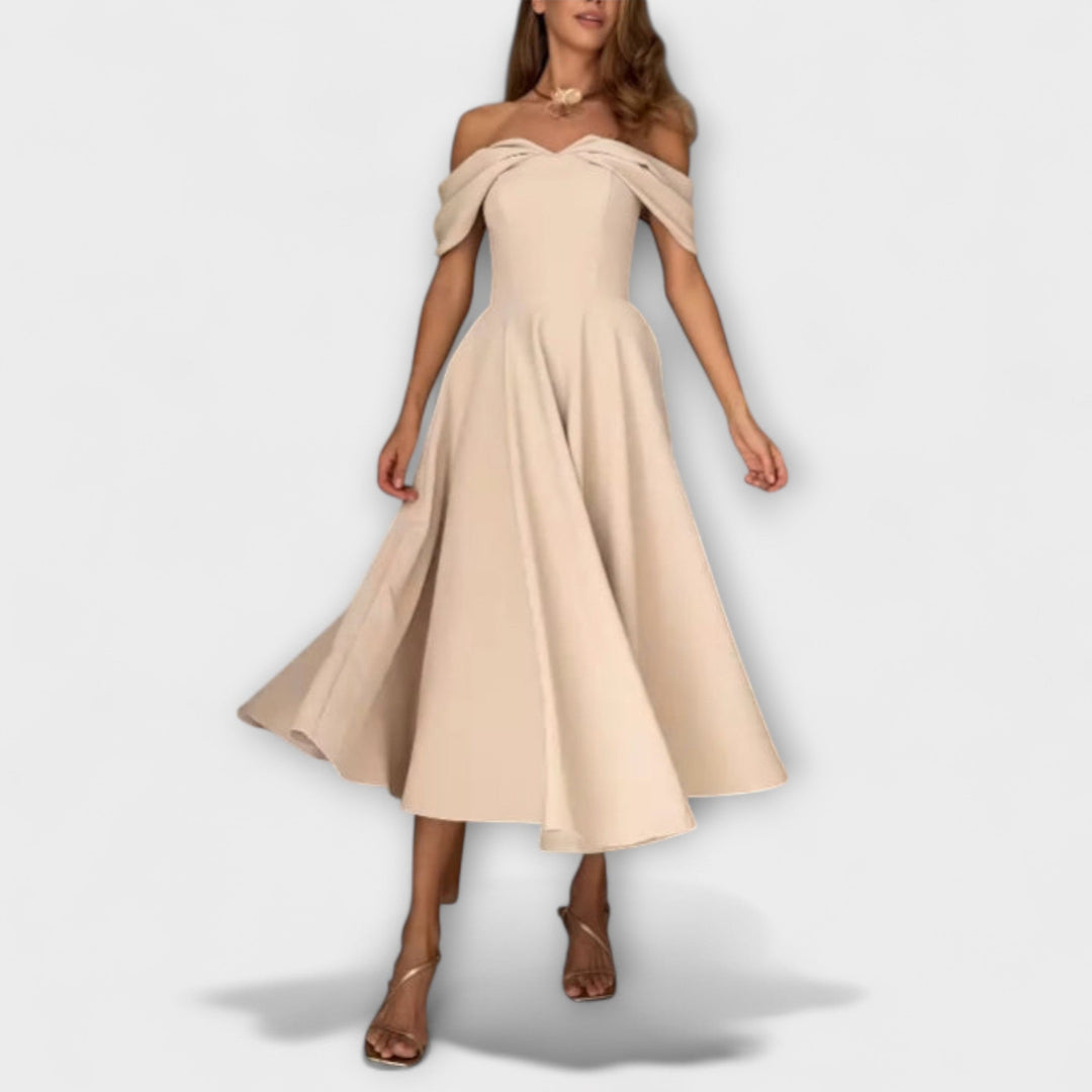 Romy - Robe maxi chic à épaules dénudées avec drapés
