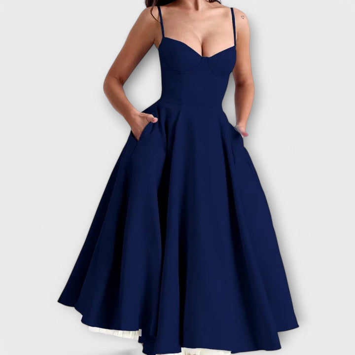 Mélie – Robe d'été légère avec détail de corset