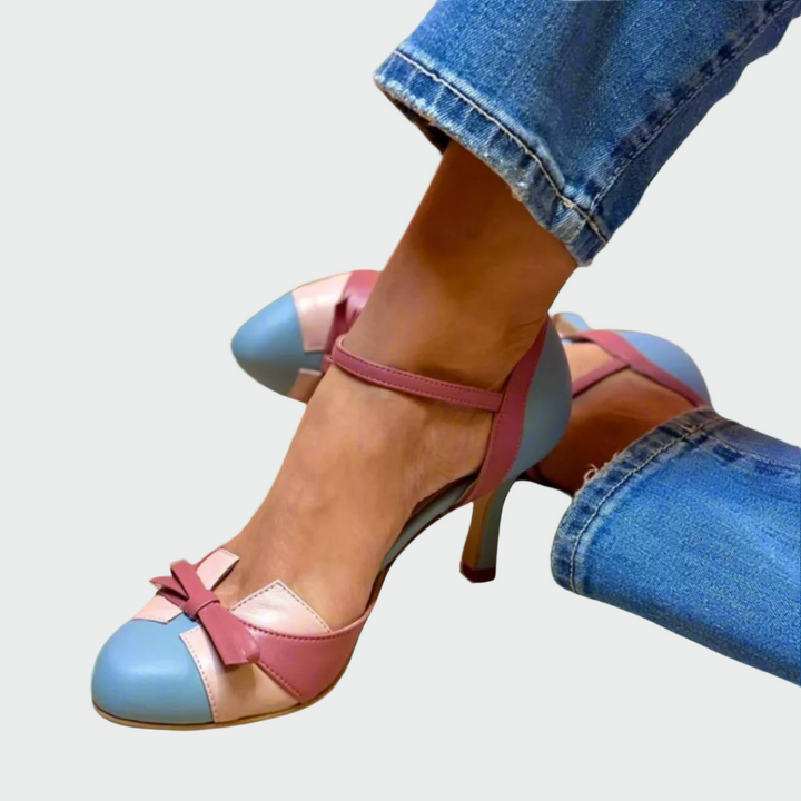 Karolína Luxe Escarpins Satinés avec Nœud