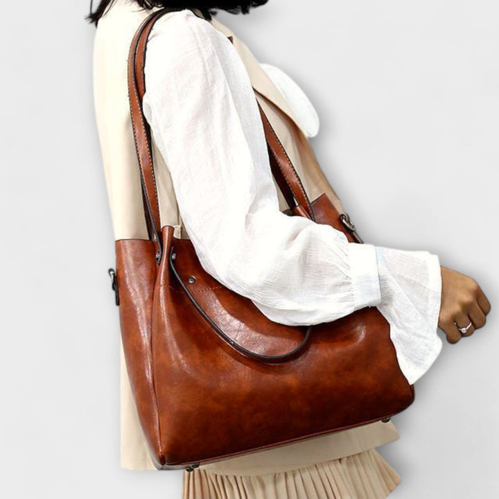 Cécile. - Sac vintage 4 pièces