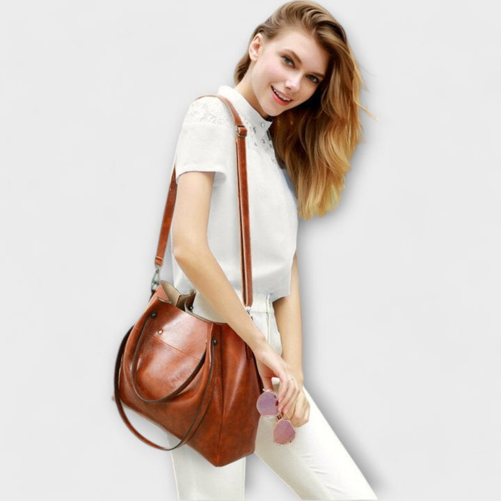 Cécile. - Sac vintage 4 pièces