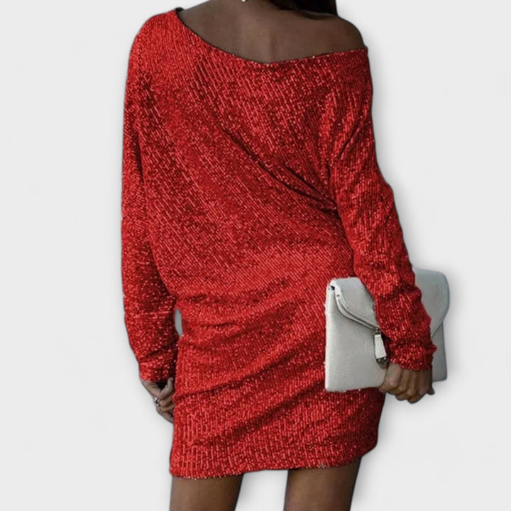 Robe de fête avec des paillettes et un contraste