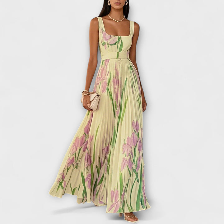 Robe maxi en chiffon à fleurs plissée