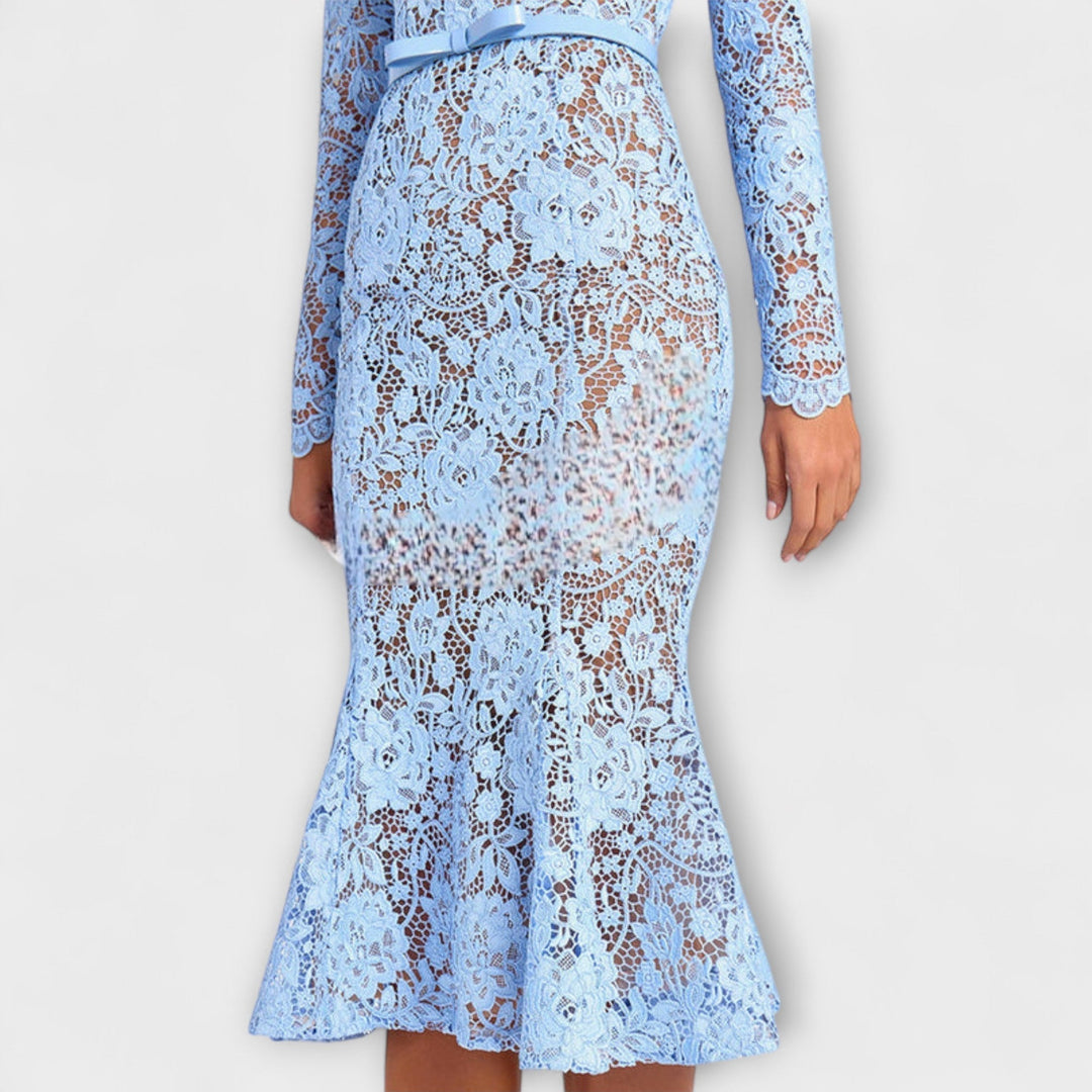 Freya - Robe Midi Élégante en Dentelle Fleurie