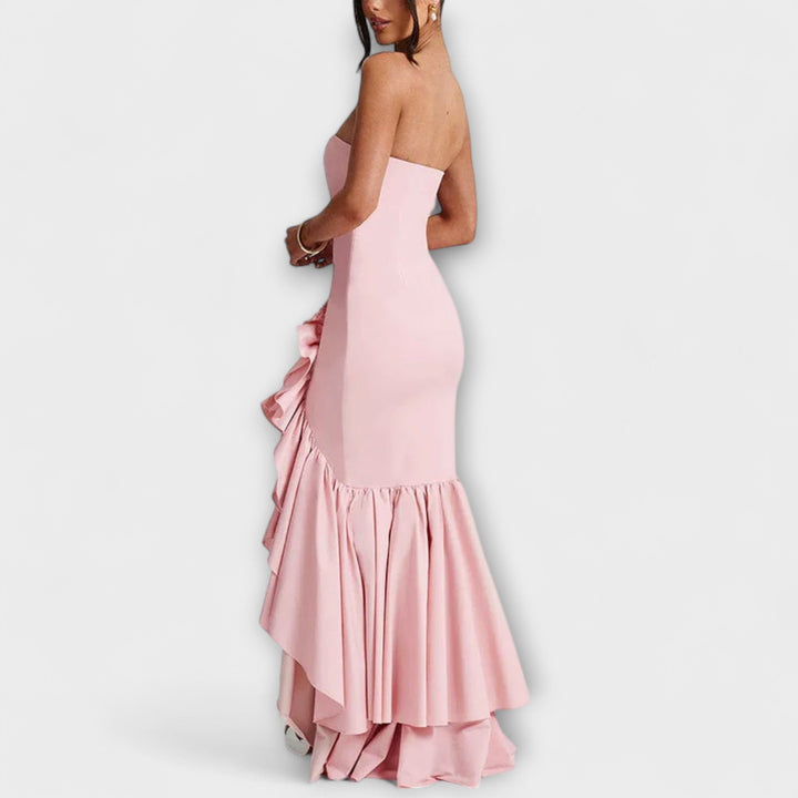 Zuri - Robe maxi à épaules dénudées et ourlet asymétrique
