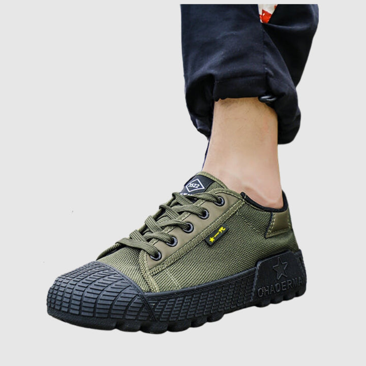 Antoine – Chaussures pour tous les terrains