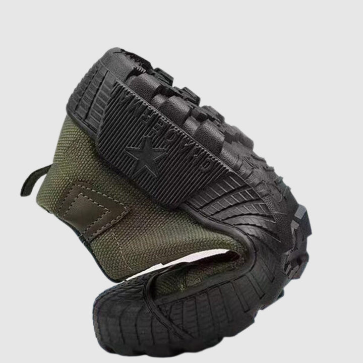 Antoine – Chaussures pour tous les terrains