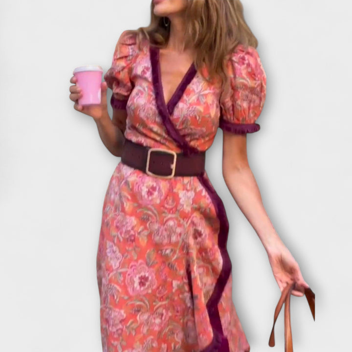 Robe maxi rose élégante à manches courtes