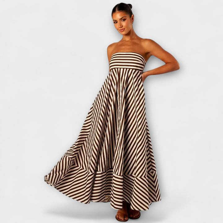 Maxi robe Nocturnal Charm avec volants