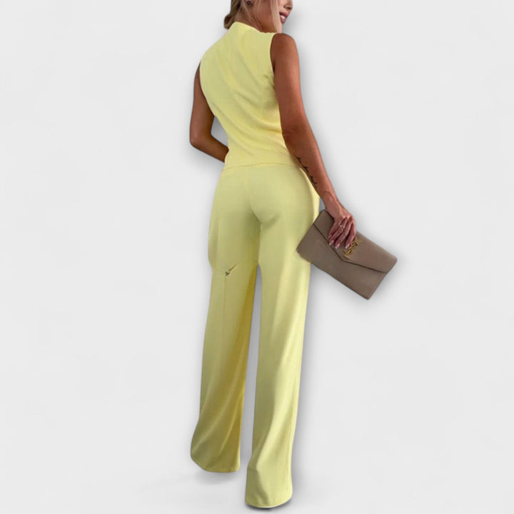 Wilhelmina - Top élégant sans manches et pantalon