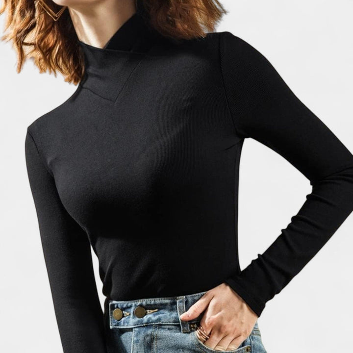Veronika – Pull élégant à col roulé ajusté