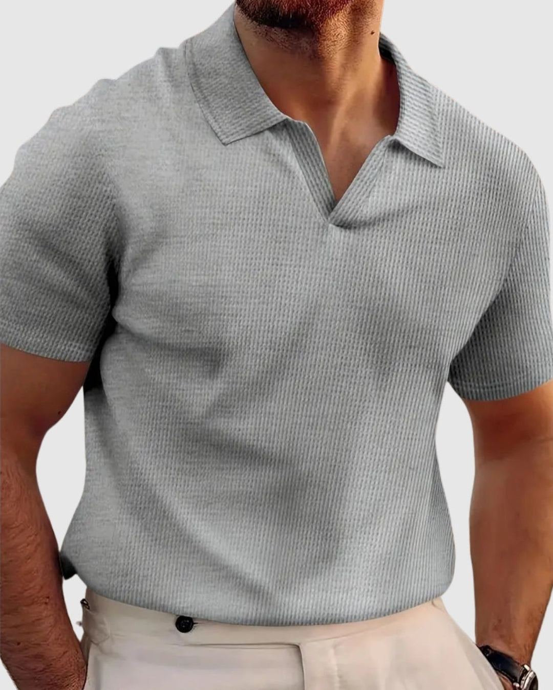 Libuše – T-shirt en maille côtelée avec décolleté en V