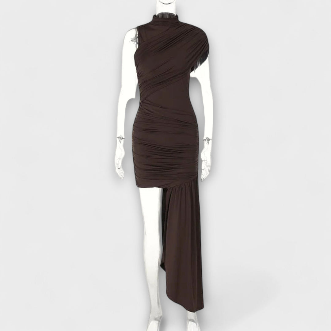 Lila - Robe stylée et ajustée avec encolure ronde et plis