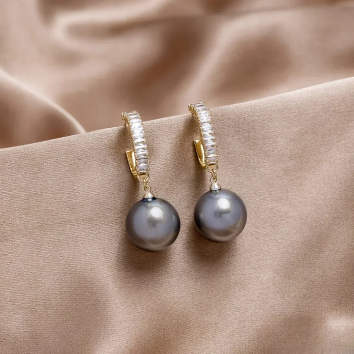Boucles d'oreilles élégantes avec perles et zircon