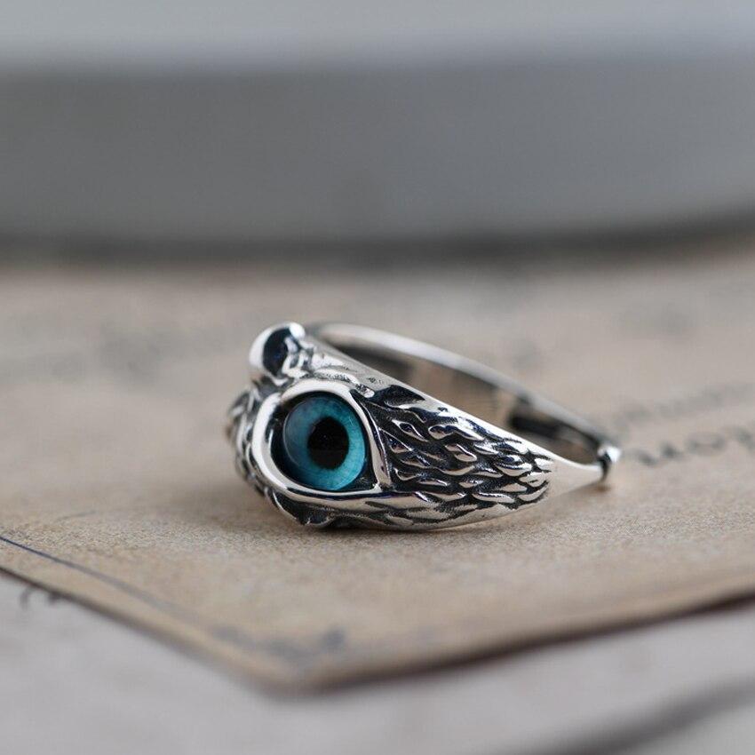 Bague ajustable avec talisman de hibou en argent et opale