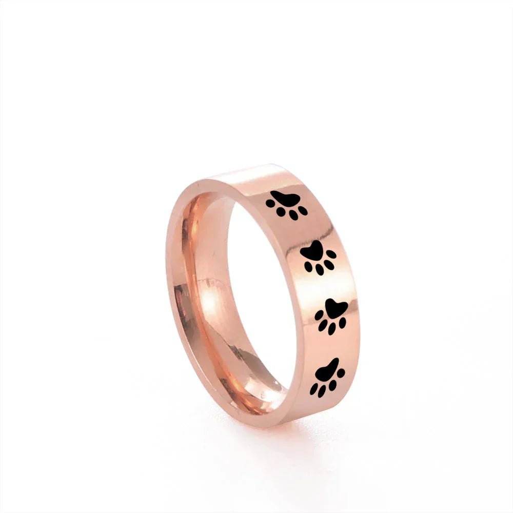 Bague avec empreinte de patte fabriquée à la main en acier inoxydable
