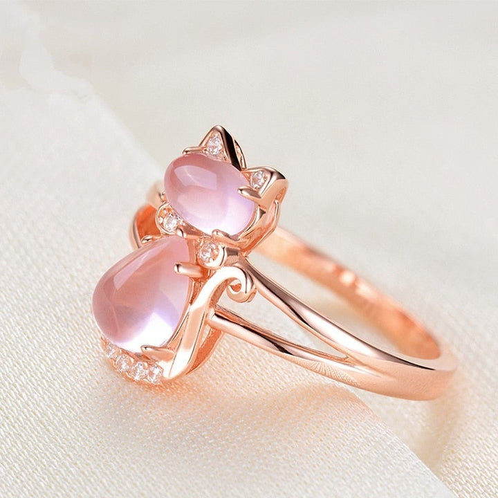 Bague avec un chat en or rose