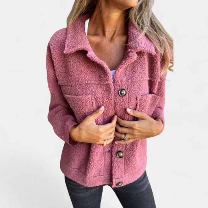 Kristýna – Veste courte avec revers