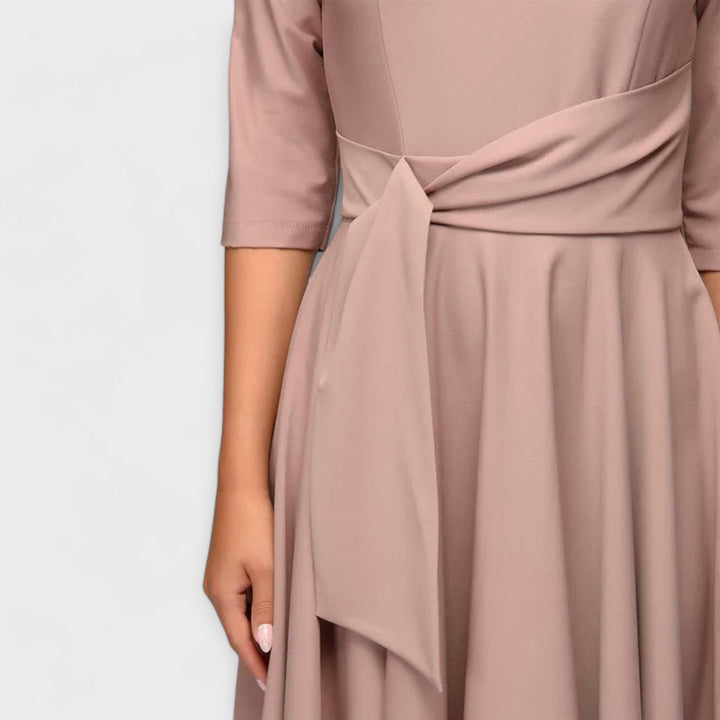 Robe Swing Élégante