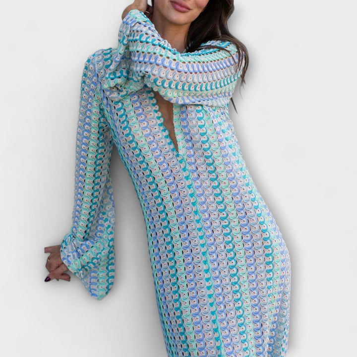 Elina – Robe maxi avec décolleté en V et ambiance estivale
