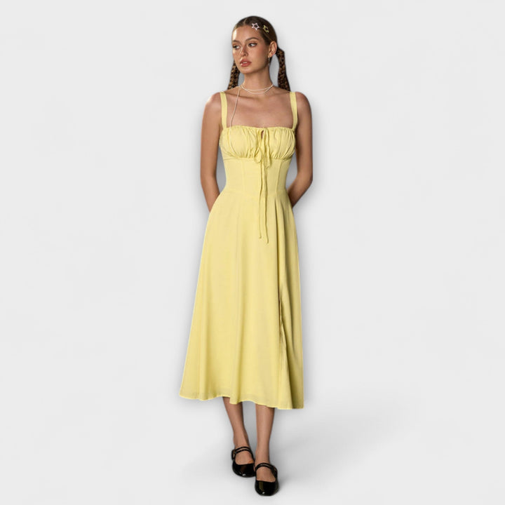 Naděje - Robe top rose avec détail fente