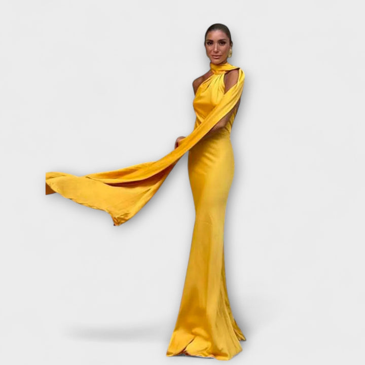 Robe Maxi Chic avec épaules dénudées et lien autour du cou