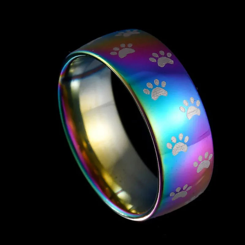Bague en acier inoxydable avec empreinte de patte et effet arc-en-ciel, fabriquée à la main