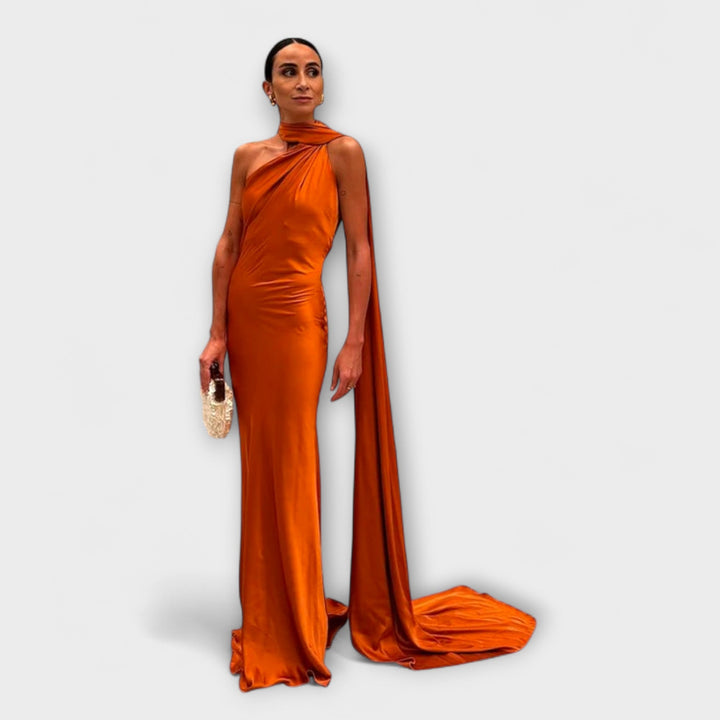 Robe Maxi Chic avec épaules dénudées et lien autour du cou
