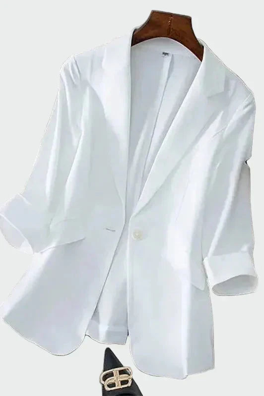 Adriana - Veste au coupe moderne