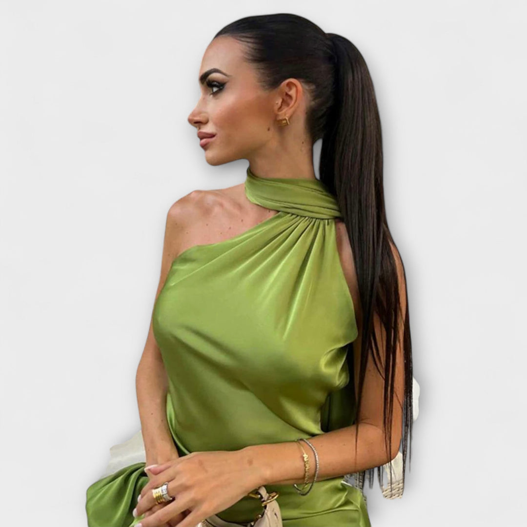 Robe Maxi Chic avec épaules dénudées et lien autour du cou
