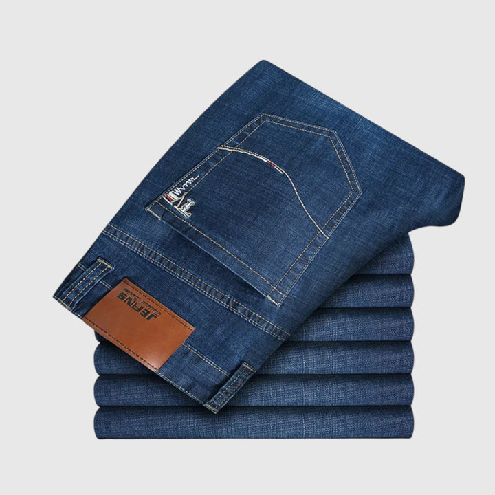 Jeans droits classiques