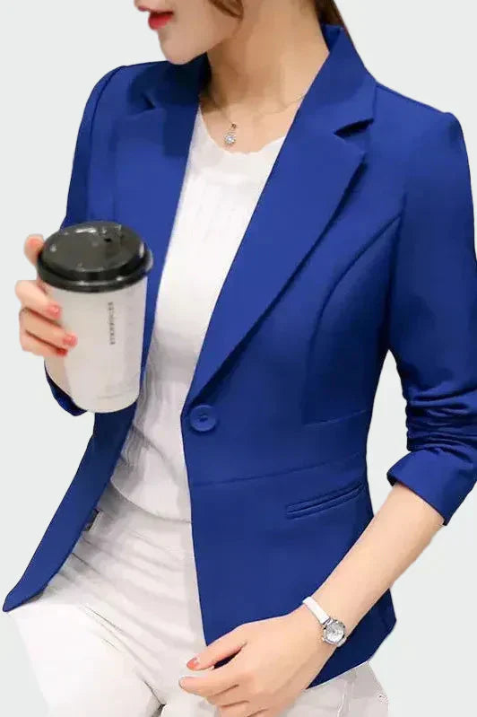Leontýna - Veste au coupe idéal