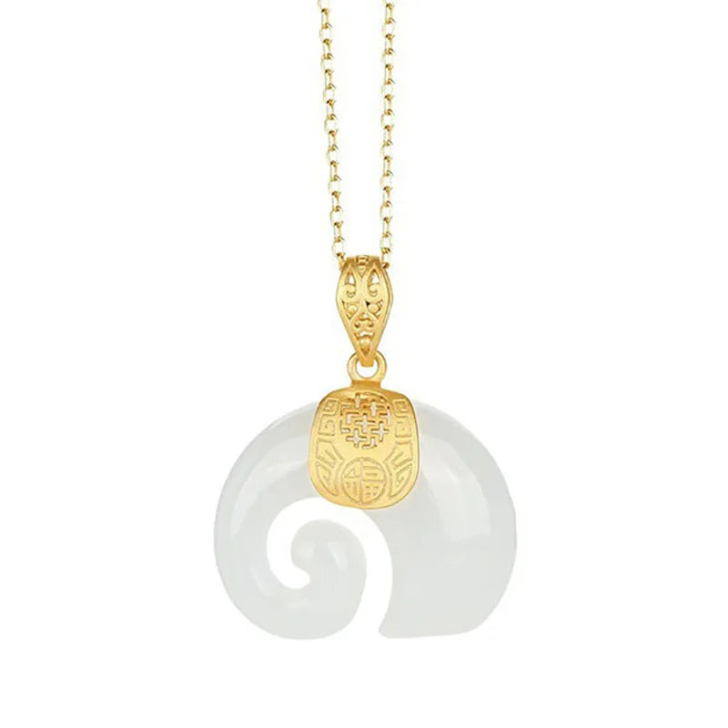 Collier avec pendentif en forme d'éléphant en jade Hetian – Chaîne plaquée en or 18 carats pour femmes
