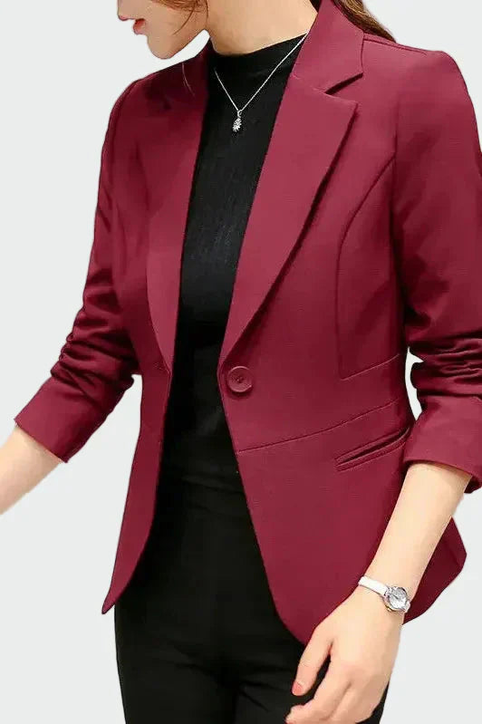 Leontýna - Veste au coupe idéal