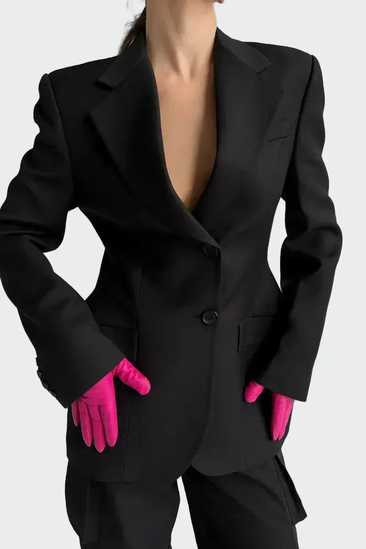 Nikol - Veste avec une Coupe Impressionnante et des Boutons