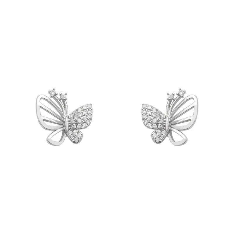 Boucles d'oreilles élégantes en forme de papillon avec des zircons