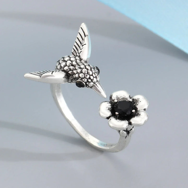 Bague colibri et fleur – Bague ajustable avec un oiseau ouvert pour femmes
