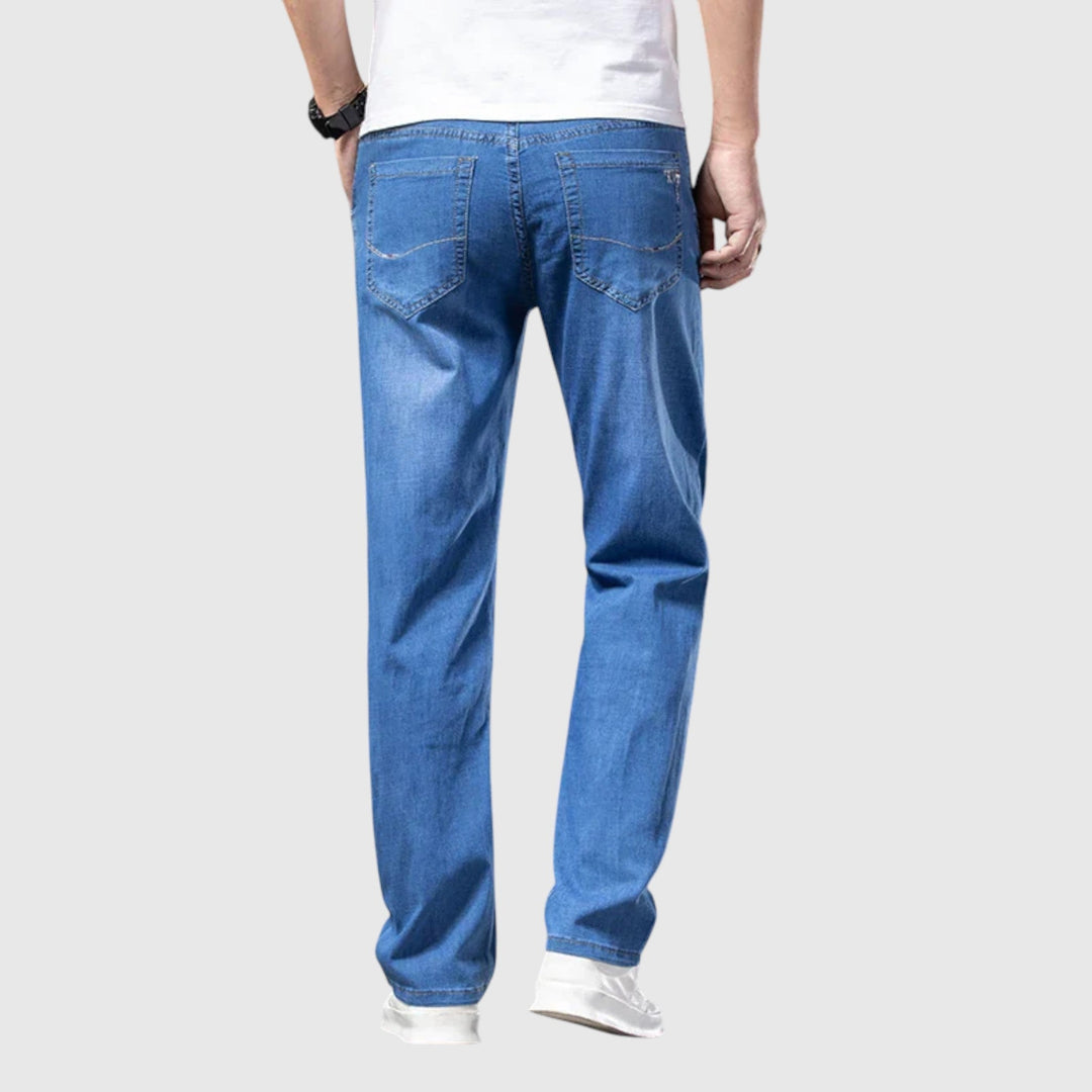 Jeans droits classiques
