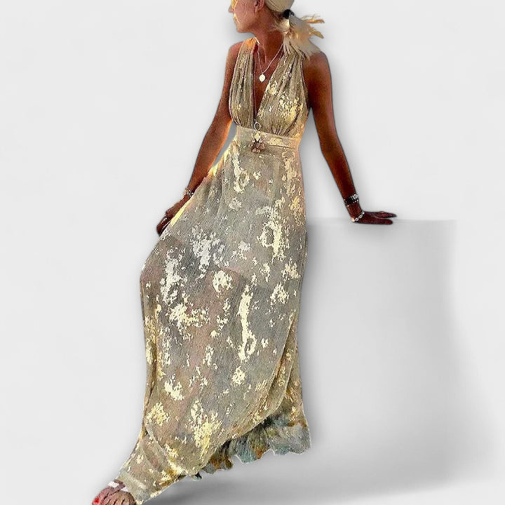 Robe à décolleté en V avec des détails en sequins