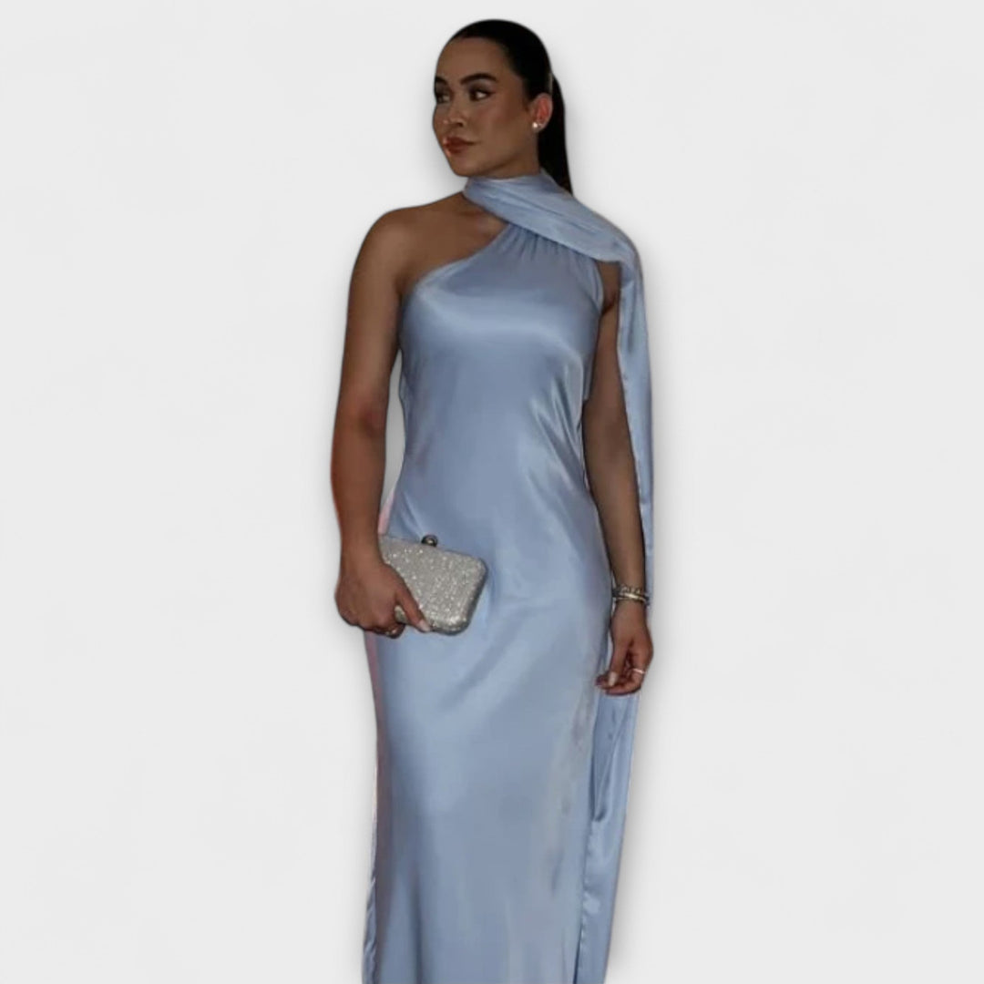 Robe Maxi Chic avec épaules dénudées et lien autour du cou