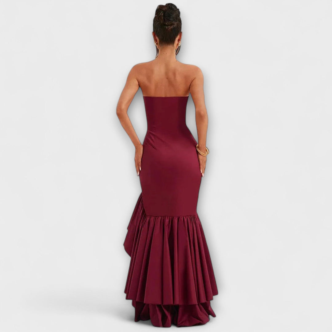 Zuri - Robe maxi à épaules dénudées et ourlet asymétrique