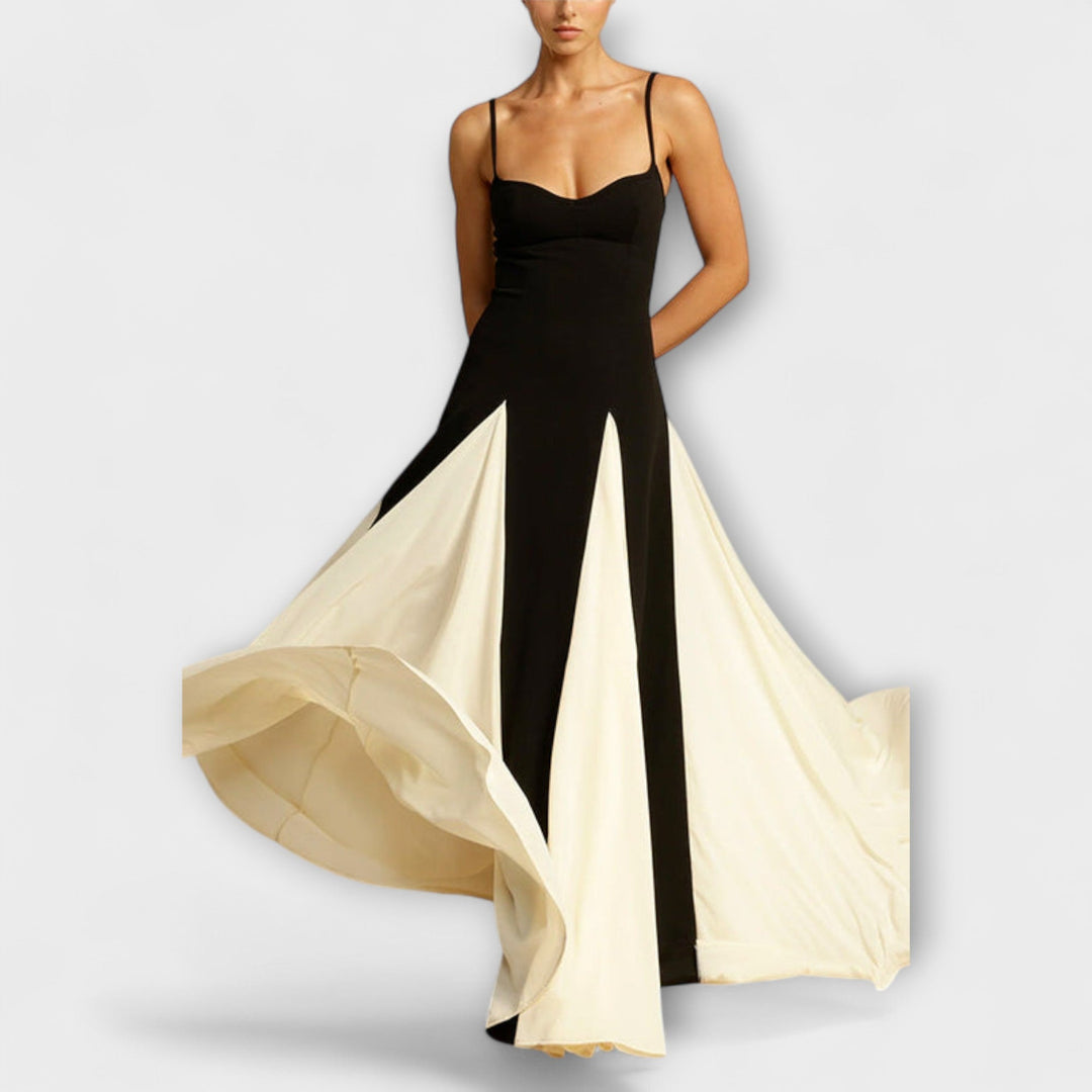 Ember - Élégance classique Robe maxi A-line avec panneaux en tulle