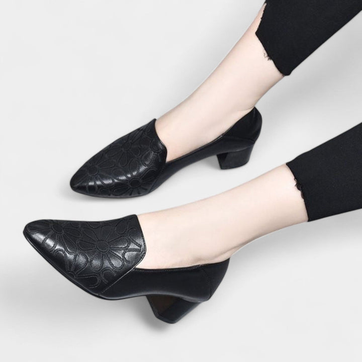 Olene – Escarpins avec broderie