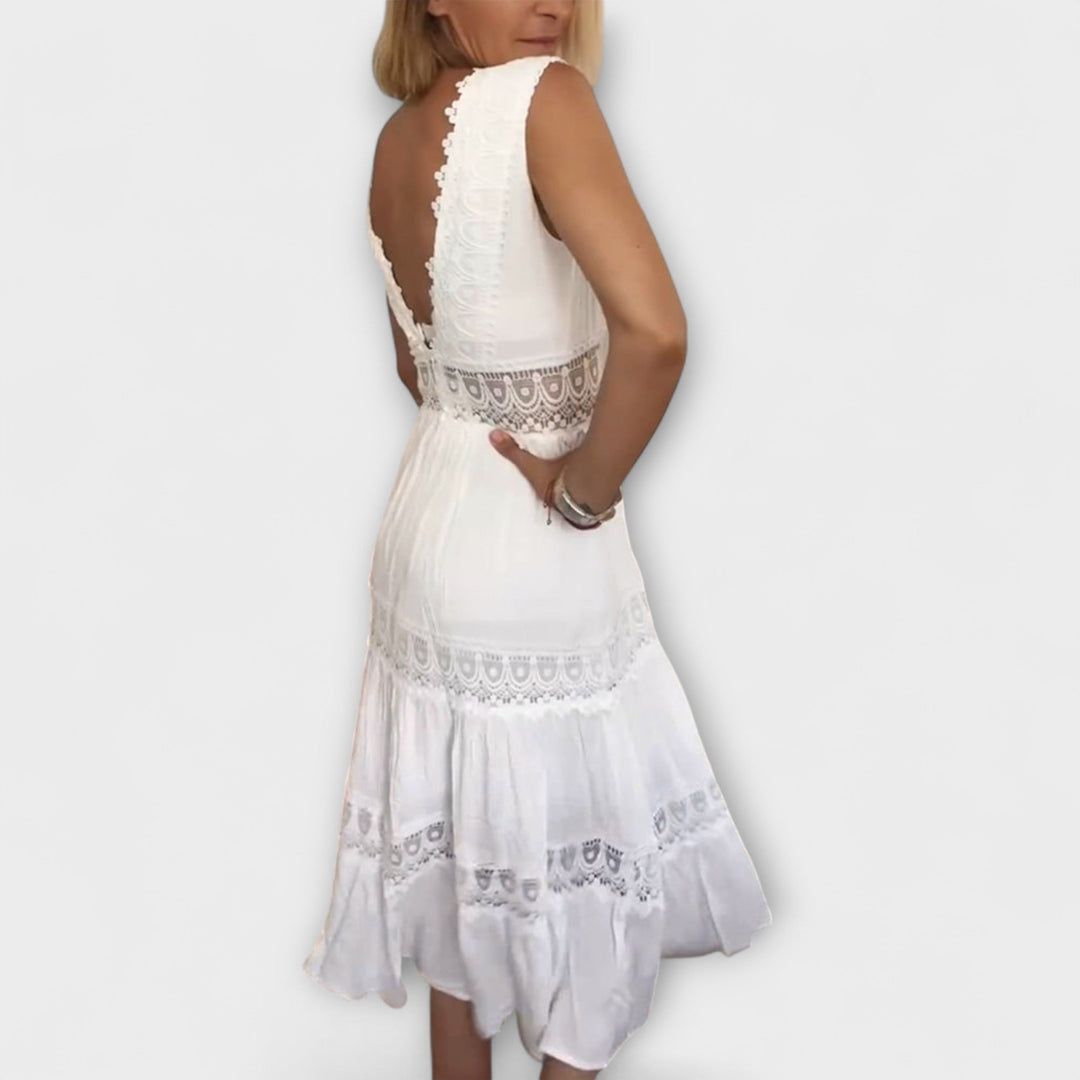 Aurélie - Robe en dentelle élégante avec décolleté en V