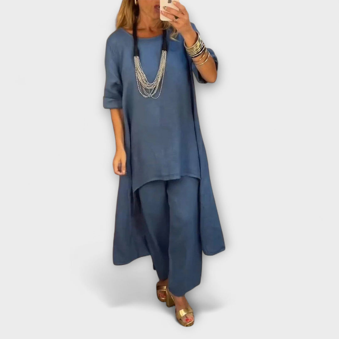 Tabea - Costume en lin avec décolleté rond
