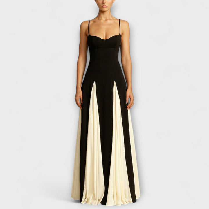 Ember - Élégance classique Robe maxi A-line avec panneaux en tulle