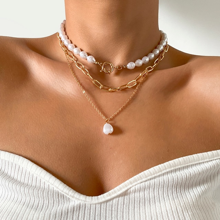 Collier vintage en perles à design multi-couches